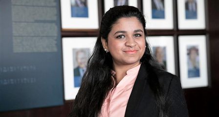 Portrait of Australia Awards scholar Mahpara Farrukh