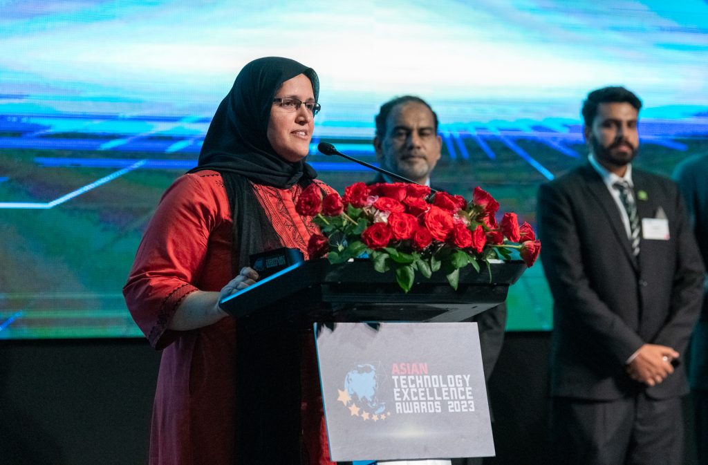 Alumna bringing change in Pakistan through innovation and improved IT solutions