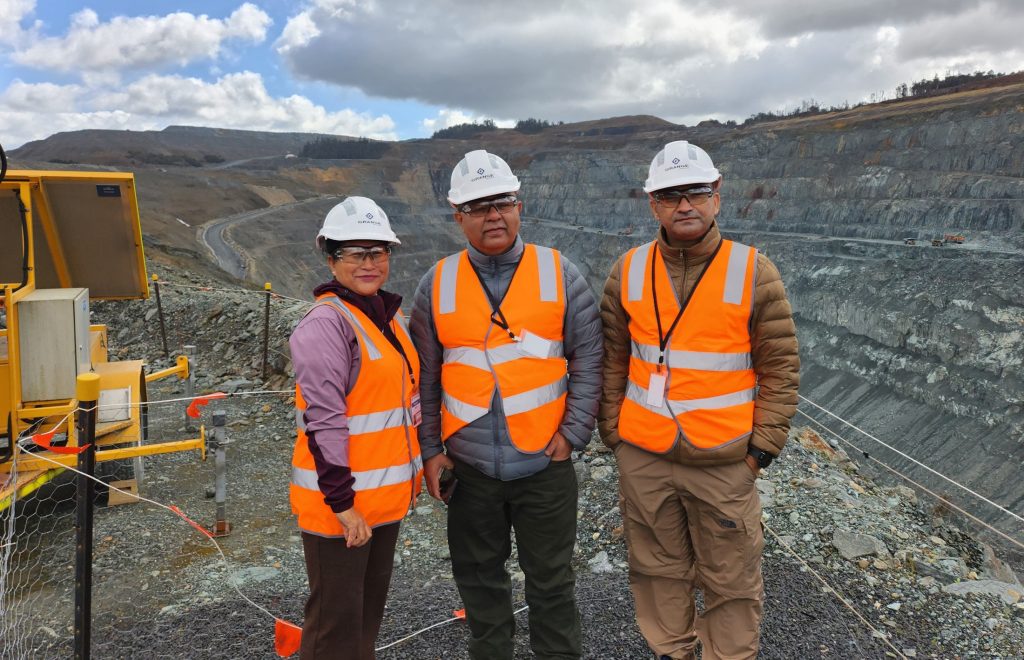 Nepali officials visit Australia to learn more about iron industry