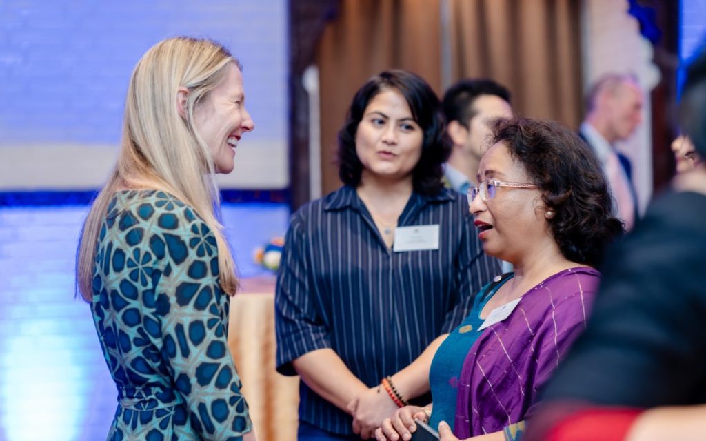 DFAT’s First Assistant Secretary meets Australia alumni in Kathmandu